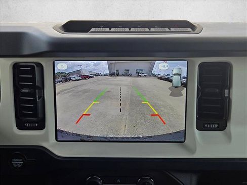 New 2026 Ford Bronco Heritage Edition AWD/4WD image 13