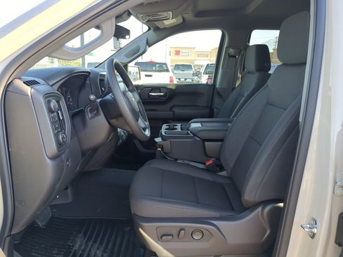 New 2026 Chevrolet Silverado 1500 Custom image 17