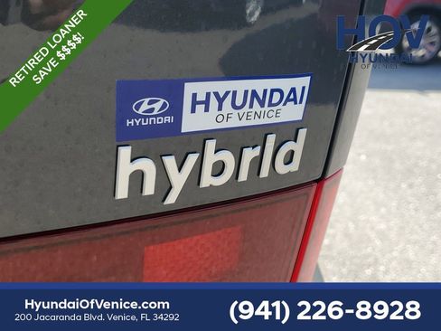 Certified 2026 Hyundai Santa Fe SE image 12