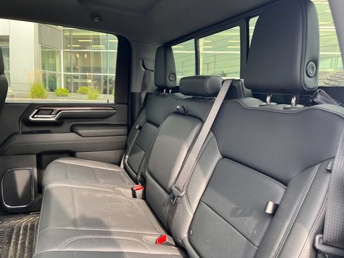 Used 2024 Chevrolet Silverado 2500 LTZ w/ LTZ Plus Package AWD/4WD image 13