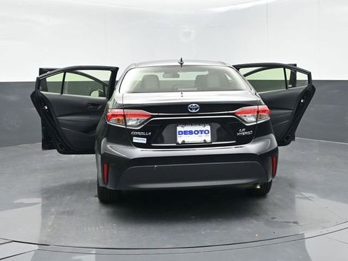 Used 2024 Toyota Corolla LE image 62