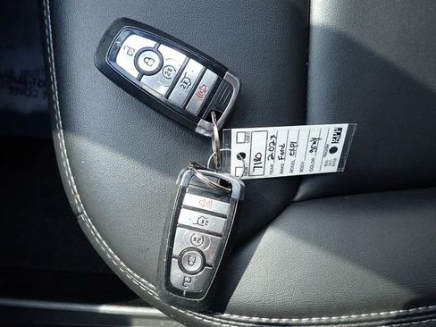 Used 2023 Ford Explorer XLT w/ Equipment Group 202A image 31