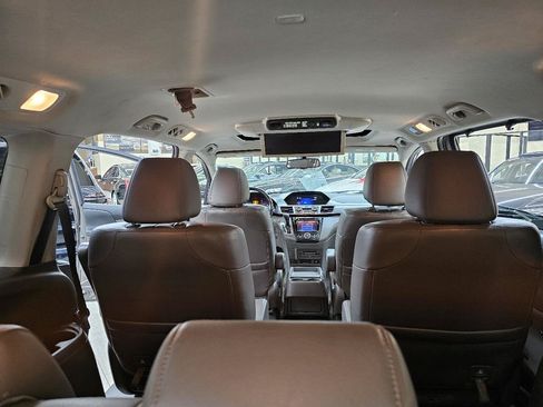 Used 2014 Honda Odyssey Touring image 13