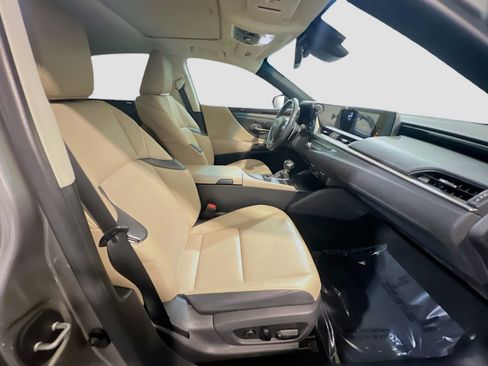 Used 2021 Lexus ES 350 w/ Premium Package image 21