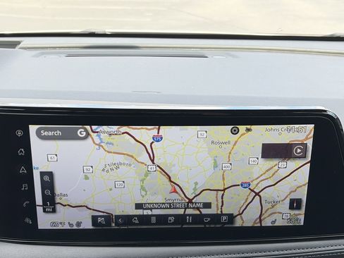 Certified 2023 Nissan Ariya FWD image 8