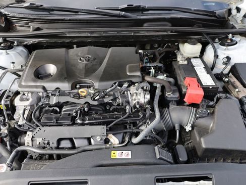 Used 2022 Toyota Camry SE image 35