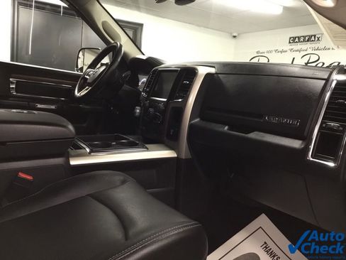 Used 2015 RAM 1500 Laramie w/ Convenience Group image 45