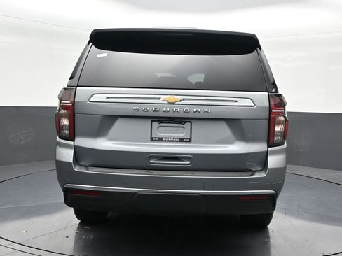 Used 2023 Chevrolet Suburban LS image 4