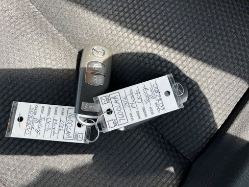 Used 2016 MAZDA CX-5 Touring image 35