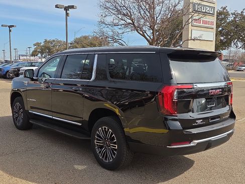 New 2026 GMC Yukon XL Elevation w/ Elevation Premium Package image 3