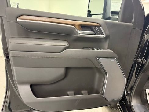 New 2026 Chevrolet Silverado 2500 High Country w/ High Country Premium Package image 14