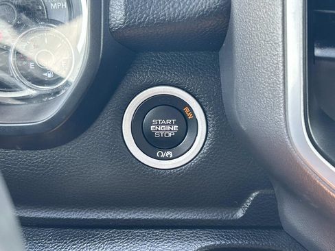 Used 2023 RAM 1500 Big Horn AWD/4WD image 41