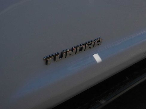 Used 2014 Toyota Tundra SR5 w/ TRD Off Road Package AWD/4WD image 7