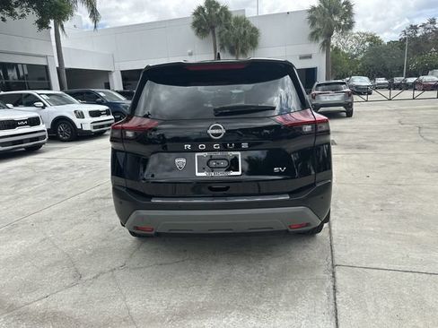 Used 2023 Nissan Rogue SV FWD image 34