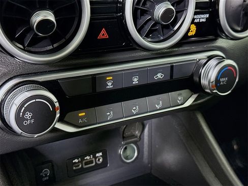 Certified 2025 Nissan Sentra SV w/ Lighting Package image 7