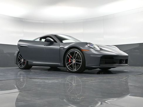 Certified 2025 Porsche 911 Carrera S RWD image 36