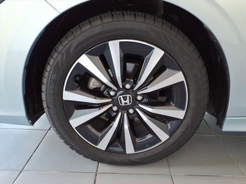 Certified 2022 Honda Civic EX image 7