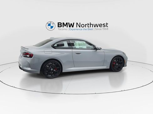 New 2026 BMW 230i xDrive Coupe w/ Premium Package AWD/4WD image 4