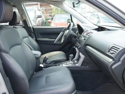 Used 2014 Subaru Forester 2.5i Limited AWD/4WD image 23
