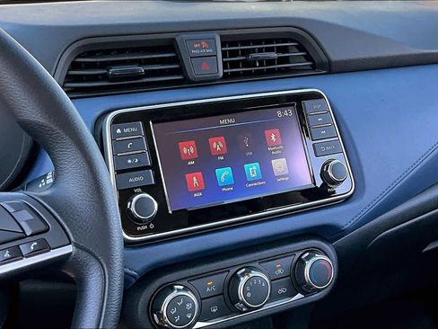 New 2025 Nissan Versa SV image 6