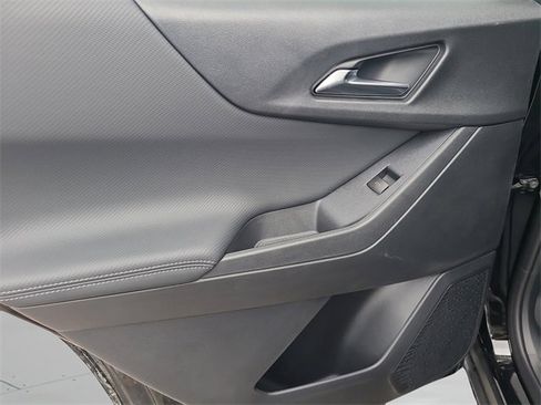 New 2026 Chevrolet Equinox LT w/ Convenience Package II image 18