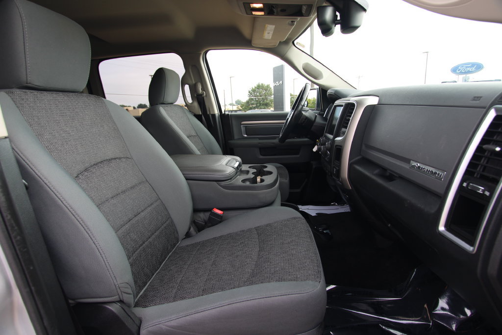 Used 2016 RAM 1500 Big Horn AWD/4WD image 9