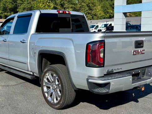 Used 2018 GMC Sierra 1500 Denali w/ Denali Ultimate Package image 8