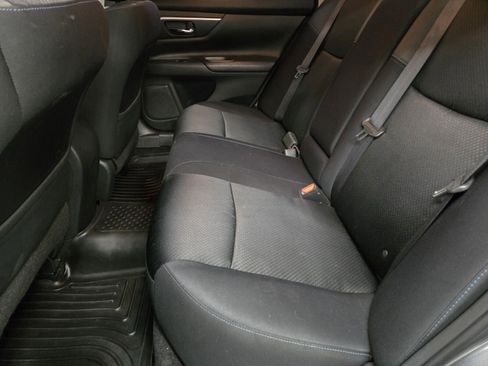 Used 2017 Nissan Altima 2.5 SR w/ Midnight Edition Package image 8