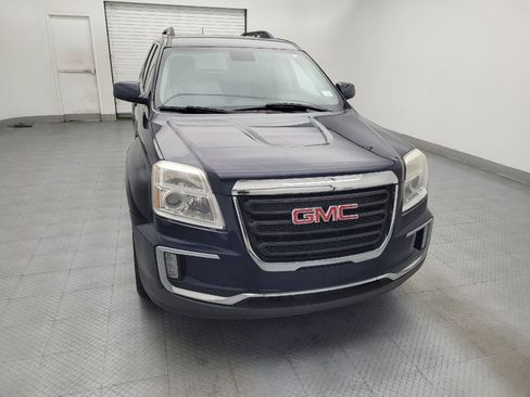 Used 2017 GMC Terrain SLE FWD image 14
