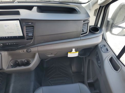 New 2026 Ford Transit 250 148 Medium Roof w/ Load Area Protection Package image 15