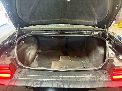 Used 2021 Dodge Challenger R/T Scat Pack w/ Driver Convenience Group image 25