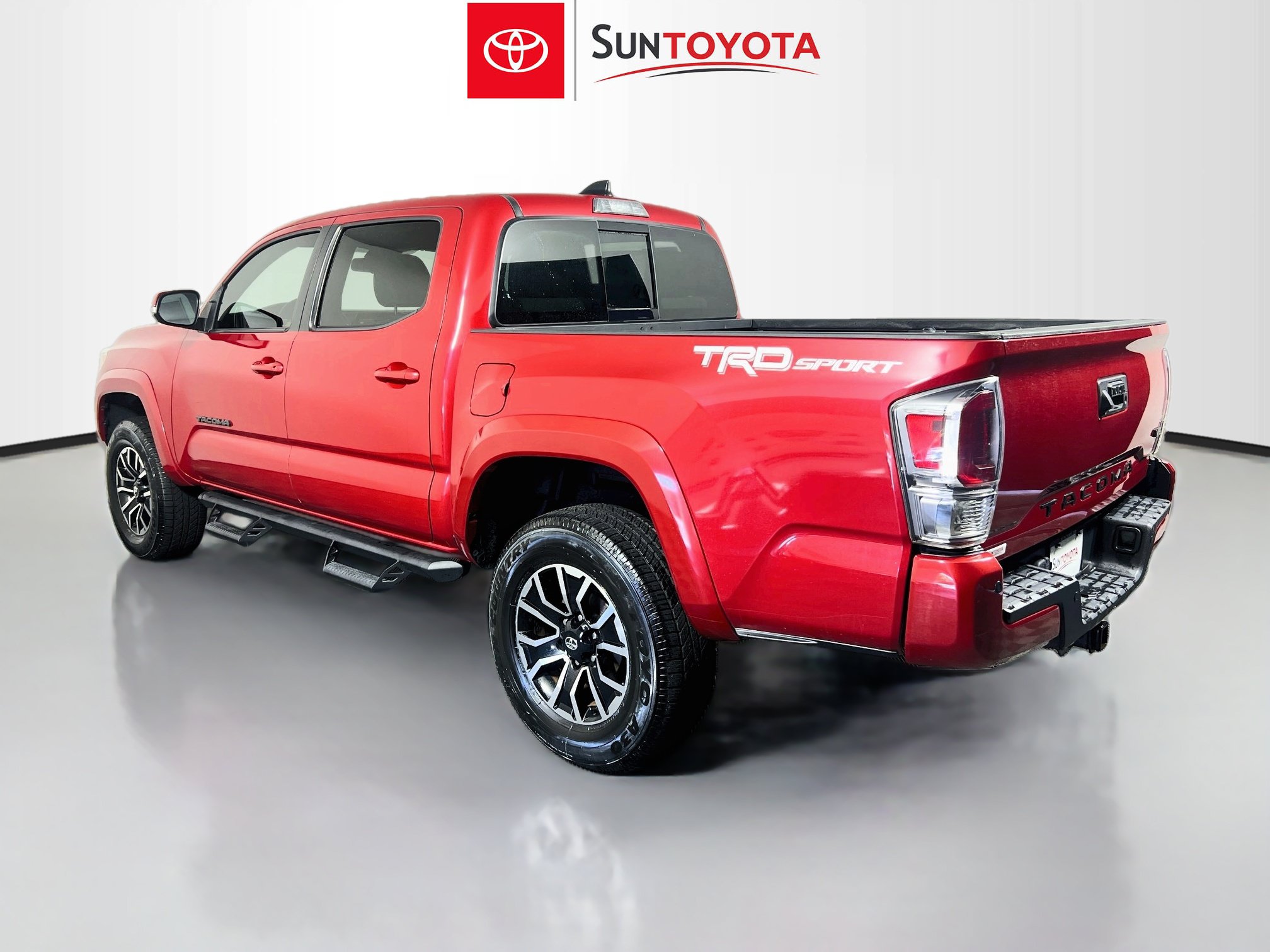 Used 2021 Toyota Tacoma TRD Sport w/ Technology Package RWD image 6
