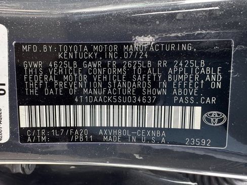 Used 2025 Toyota Camry LE image 26