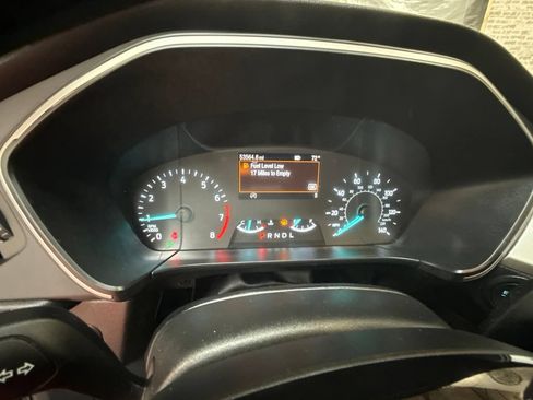 Used 2022 Ford Escape SE w/ Cold Weather Package AWD/4WD image 24