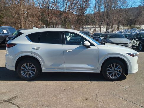 Certified 2024 MAZDA CX-5 AWD 2.5 S w/ Select Package image 3