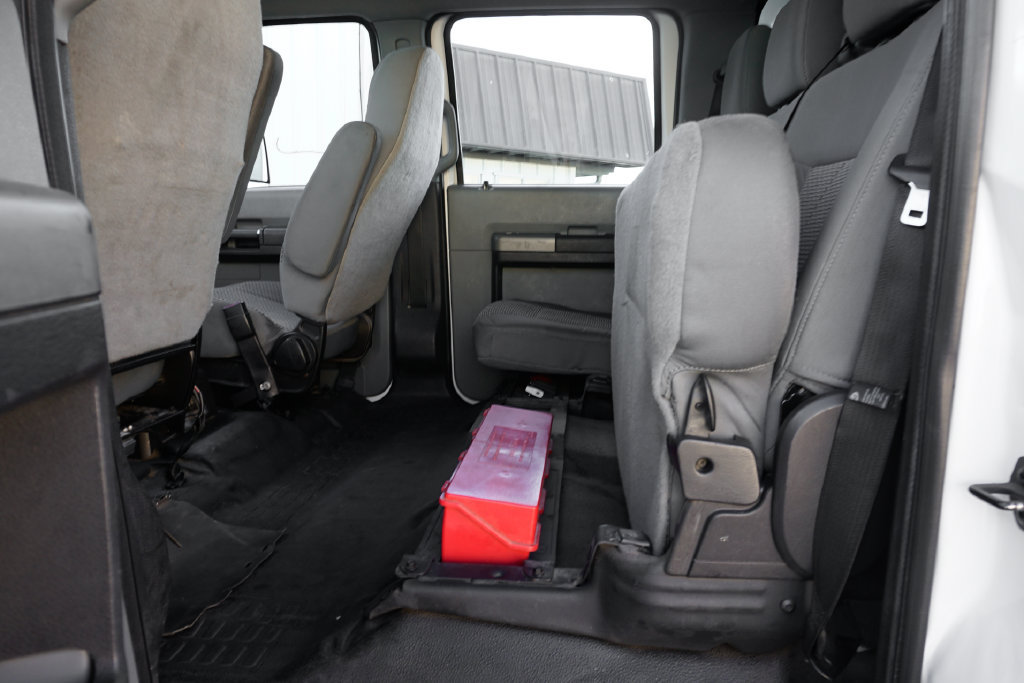 Used 2016 Ford F650 2WD Crew Cab Super Duty image 44
