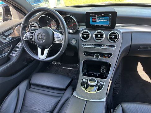 Used 2019 Mercedes-Benz C 300 Sedan image 12