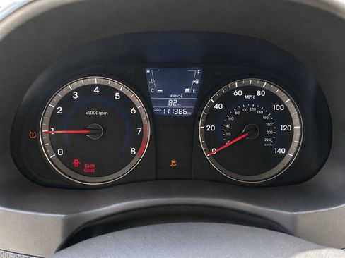 Used 2012 Hyundai Accent GS FWD image 14