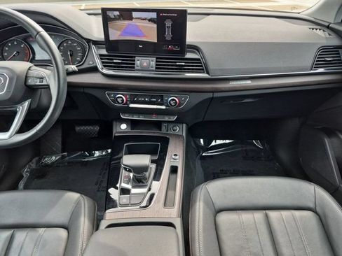 Certified 2023 Audi Q5 2.0T Premium w/ Convenience Package AWD/4WD image 14