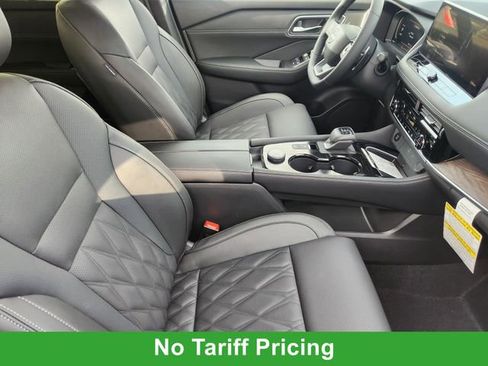 New 2026 Nissan Rogue Platinum image 11