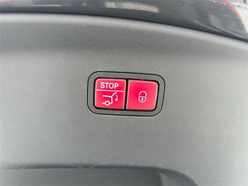 Used 2021 Mercedes-Benz AMG GT 43 image 10