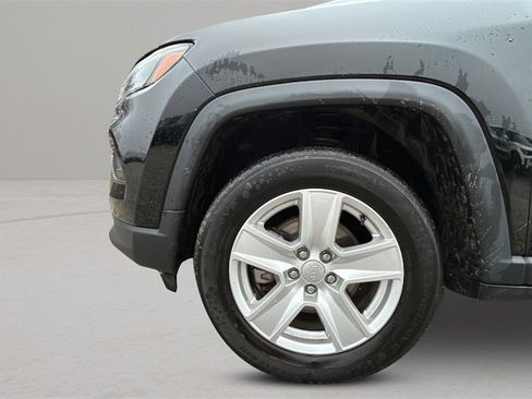 Used 2022 Jeep Compass Latitude w/ Convenience Group image 9