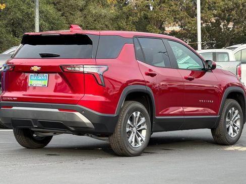 New 2026 Chevrolet Equinox LT w/ Convenience Package II image 3