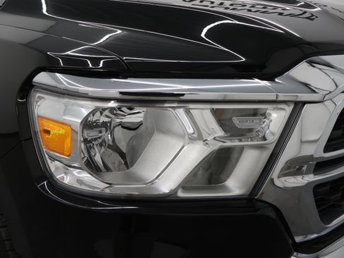 Used 2022 RAM 1500 Big Horn AWD/4WD image 21