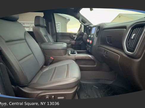 Used 2021 GMC Sierra 2500 Denali w/ Denali Ultimate Package image 28