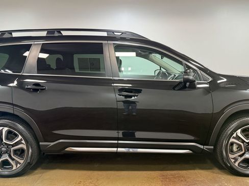 Used 2023 Subaru Ascent Limited AWD/4WD image 25