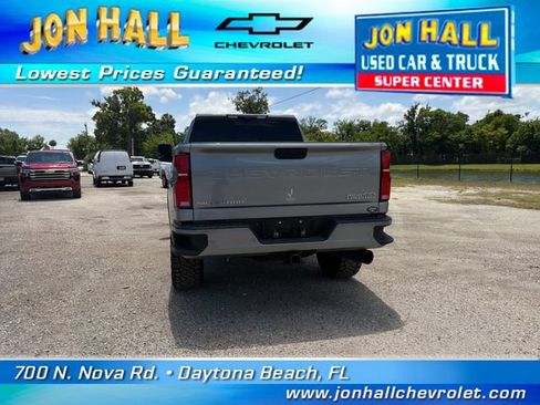 Used 2025 Chevrolet Silverado 2500 High Country w/ High Country Premium Package AWD/4WD image 11