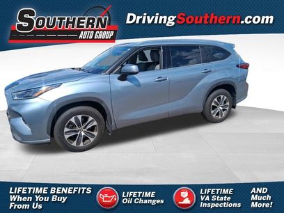 Used 2021 Toyota Highlander XLE