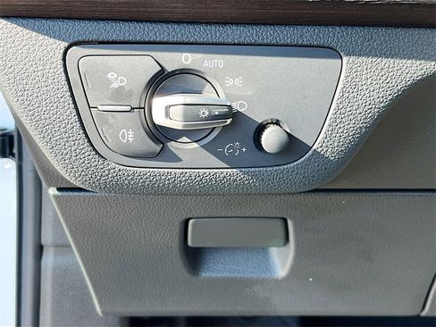 Used 2024 Audi Q5 2.0T Premium Plus image 26