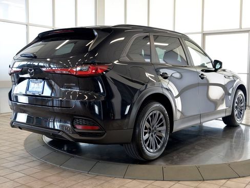 Certified 2026 MAZDA CX-70 SC AWD/4WD image 8